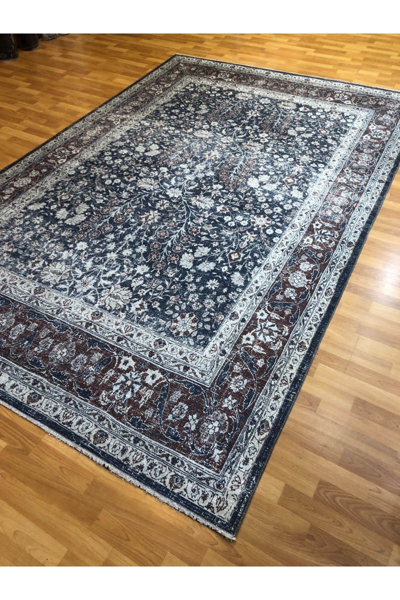 Makine Usak Halısı