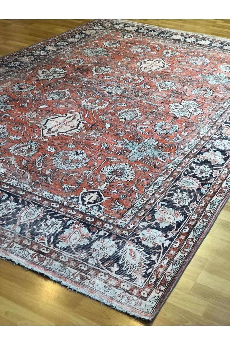 Makine Usak Halısı