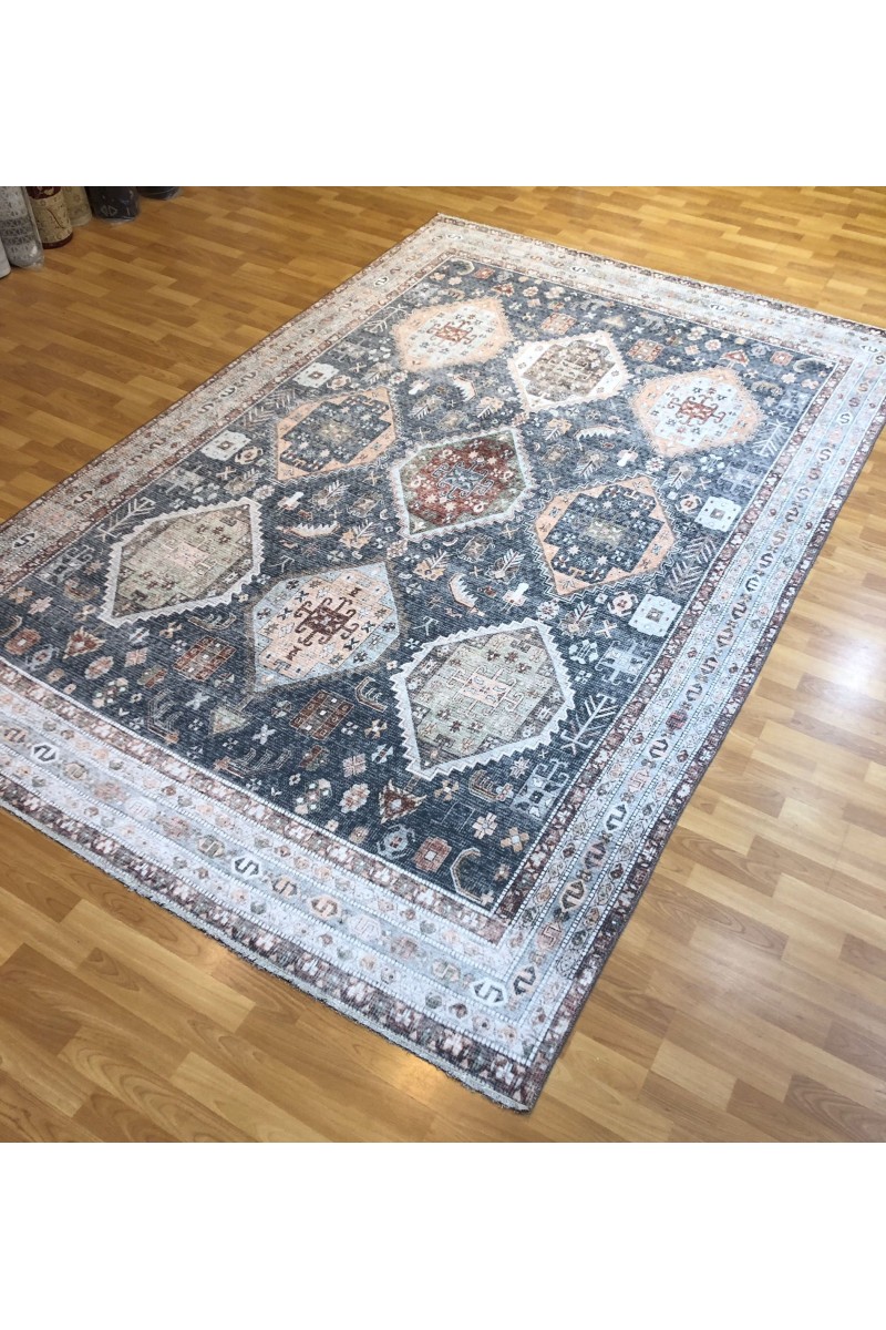 Makine Usak Halısı