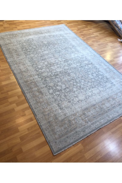 Makine Usak Halısı