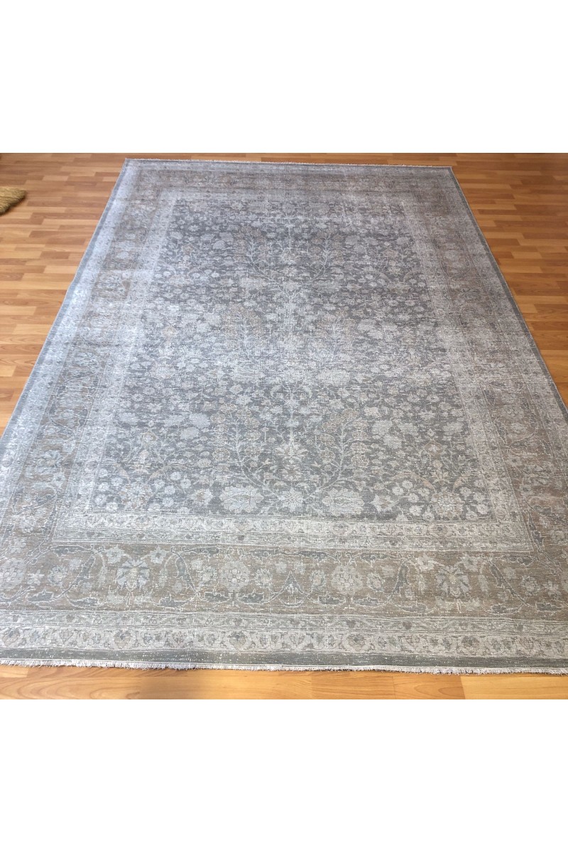 Makine Usak Halısı