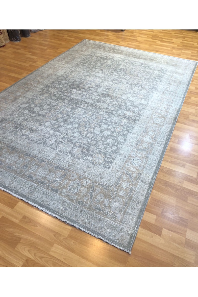 Makine Usak Halısı