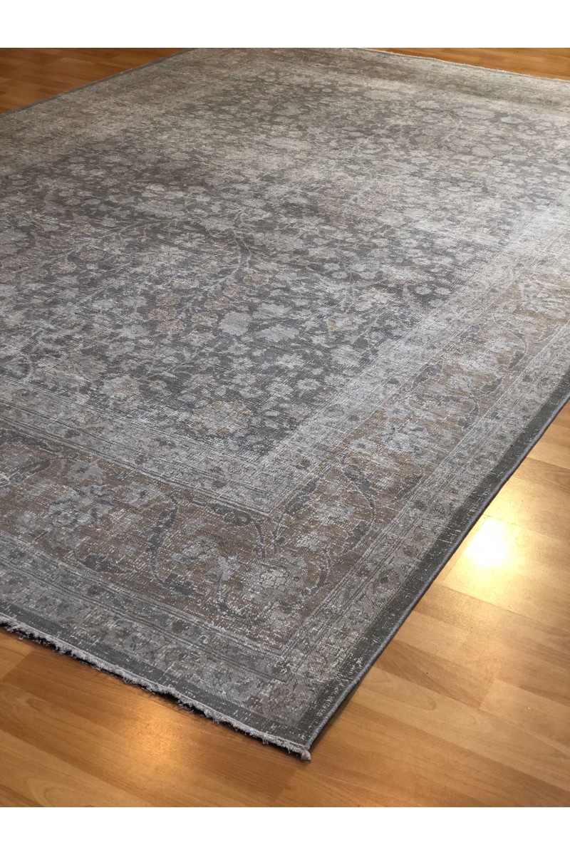 Makine Usak Halısı